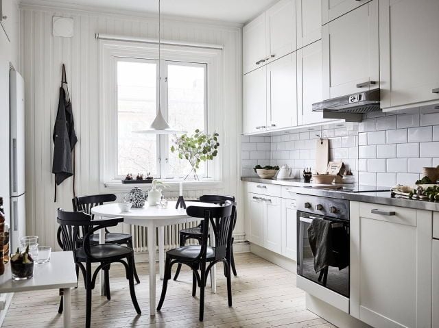 Không gian bếp với thiết kế nội thất Scandinavian