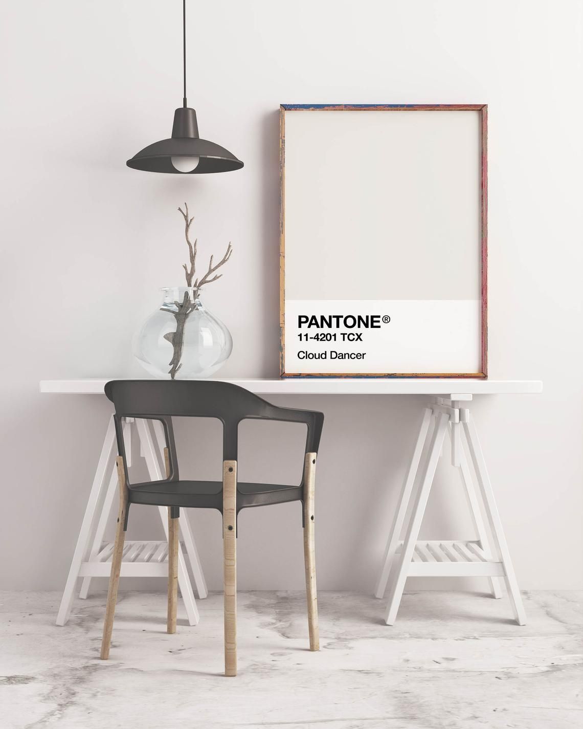 Màu Cloud Dancer gợi nhắc tới sự tự do, phong khoáng và khao khát thoát khỏi sự quá tải cảm xúc, hình ảnh 